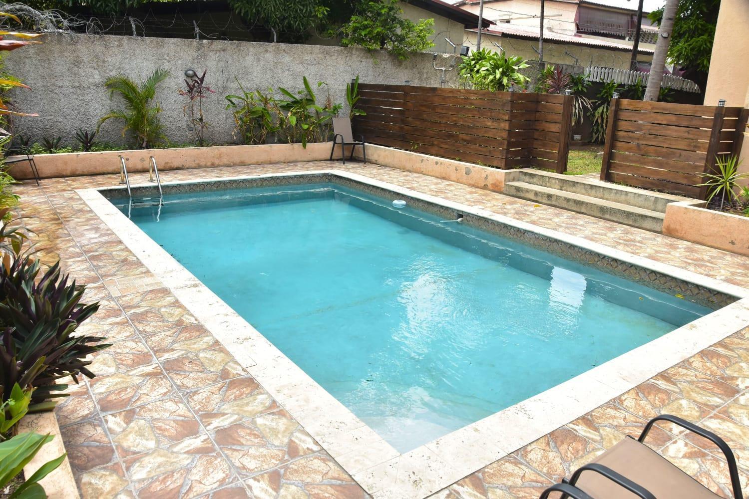 Central Upscale New Kingston Apt With Pool מראה חיצוני תמונה