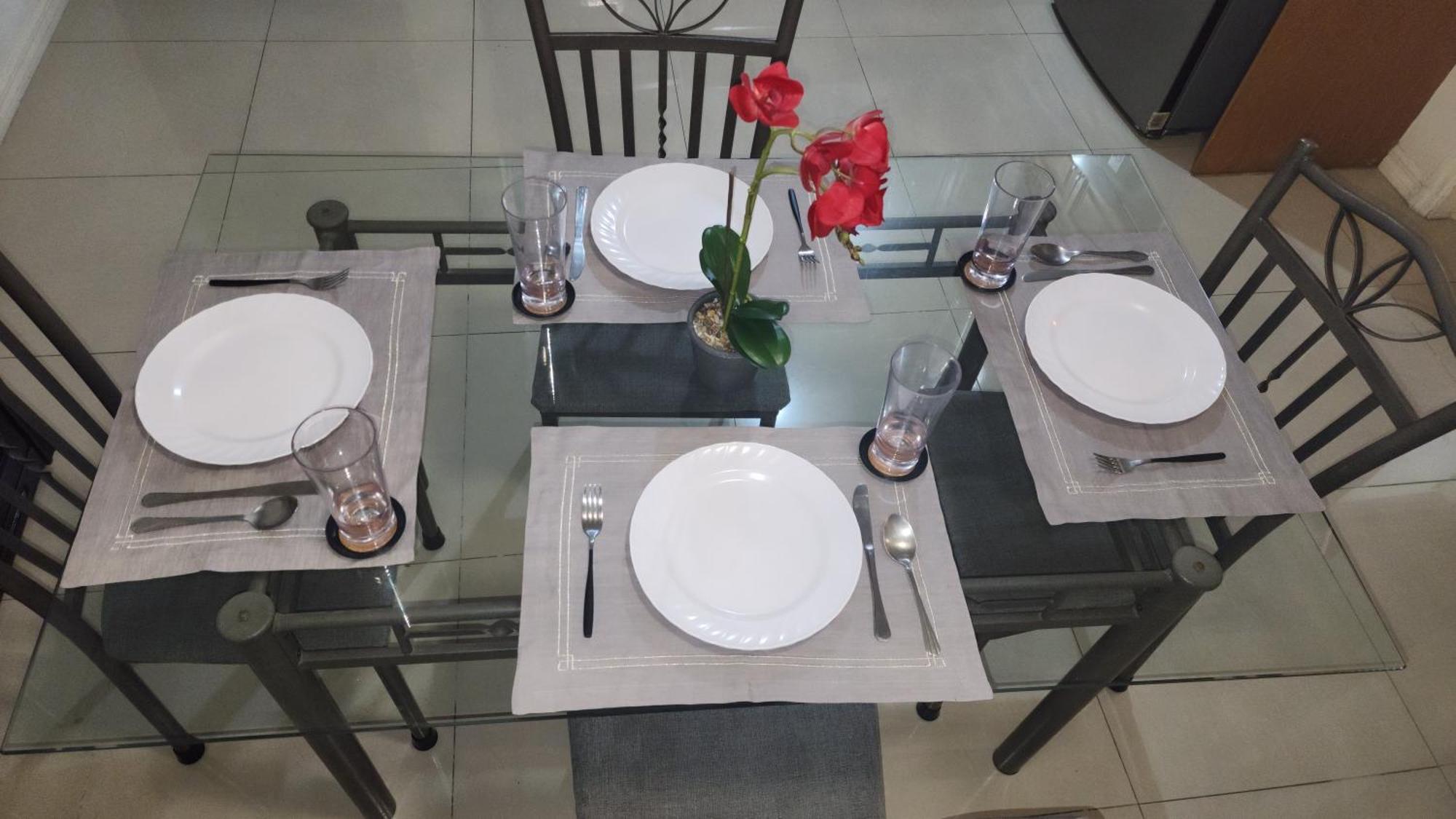 Central Upscale New Kingston Apt With Pool מראה חיצוני תמונה